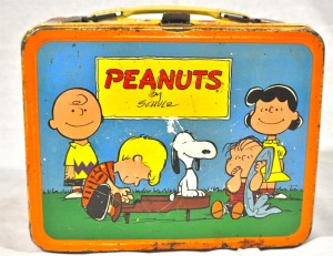 0000431_vintage-peanuts-metal-lunch-box-w-thermos